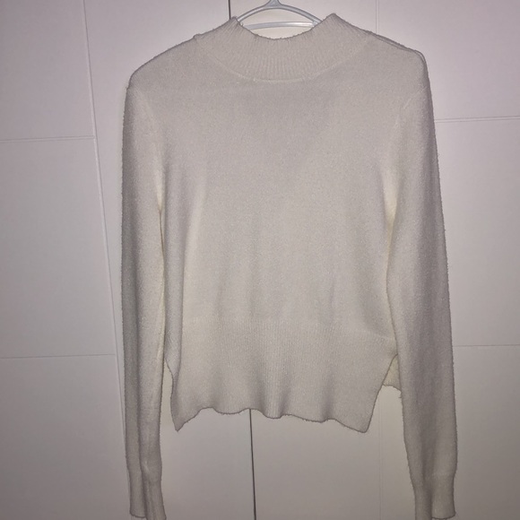 Sweater - Picture 2 of 3